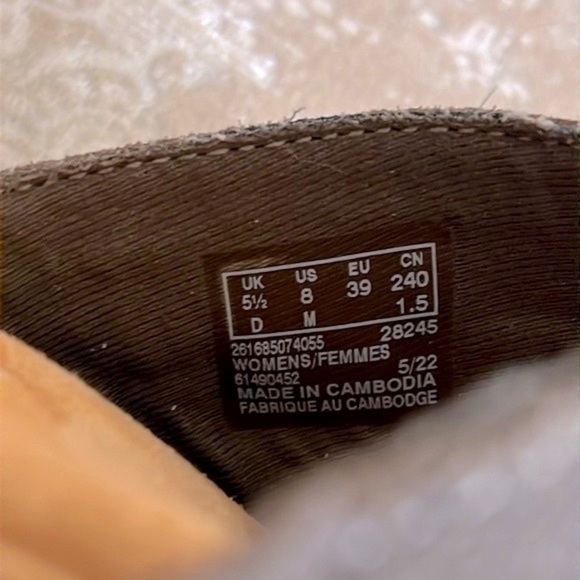 Brand New Clarks Genuine Suede Slip On Clogs Dark Olive Brynn Comfort Slide Mule - Picture 8 of 16